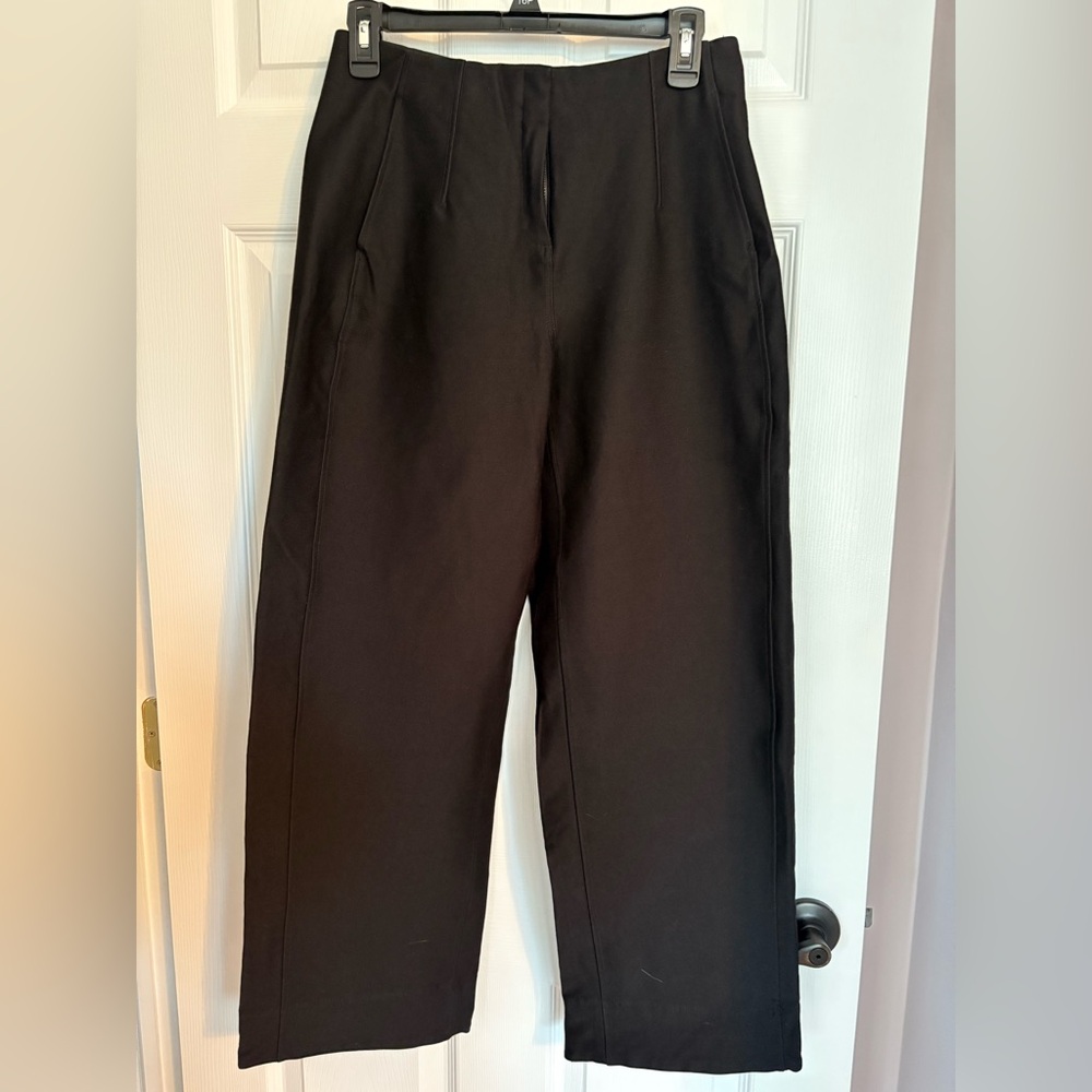 Lululemon size 4 black pants